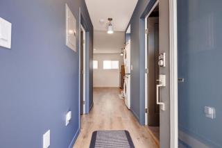 NEW and Modern Cozy Flat in Southern California - 2