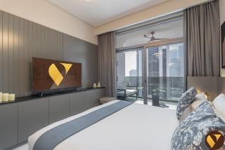 VOGUE MAG318 Business Bay - Downtown Dubai - Pool View with balcony and walkable to Burj Khalifa and The Dubai Mall - Sabkhah - 0