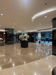 Modern Sanctuary Near - MOA - Manila - 9