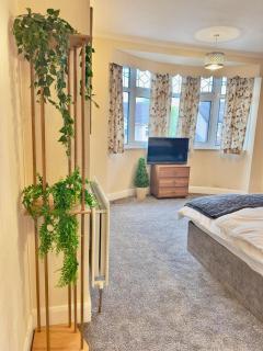 Welcome to Your Comfy Stay in Upper Stoke,Coventry - Wyken - 3