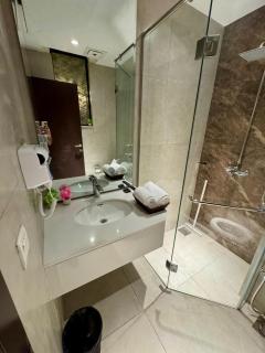 LMY Stays Bahria Prestige Apartments Lahore - Lahore - 5
