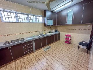 M S Villa Homestay Ayer Tawar - Ayer Tawar - 9
