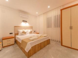 Villa Esenimo - - 6