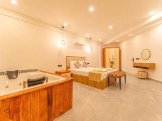 Villa Esenimo - - 5