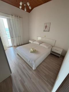Apartmani Krapić - Starigrad-Paklenica (Ortopula) - 9