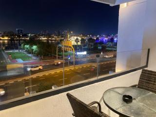 Wow Amazing BurjKhalifa,Sea,Sunset,Ship,Park,Metro View,Private Home 2BHK ,Fully Furnished - 7