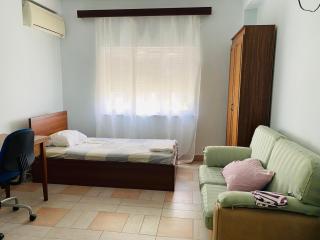 Central Apartment 2 br AC WIFI - 4