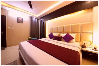 HOTEL APPLE G STAY Near Shri Mahakaleshwar Jyotirlinga Temple - Fully Air Conditioned Hotel - Free Wifi & Parking - Excellent Customer Service Awarded - Ujjain - 0