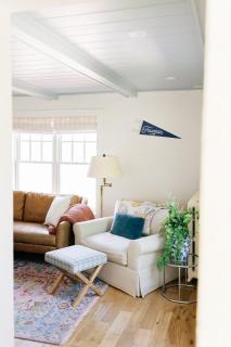 Luxury Lake Home With Dock - 9