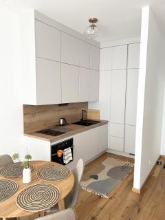 Apartment in the City Centre - FREE GARAGE PARKING - Staré Mesto - 4