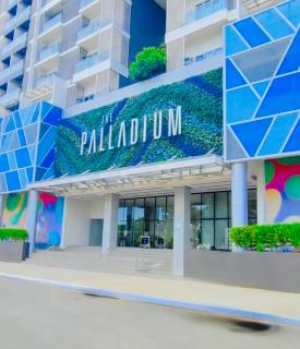 The Palladium Iloilo near Convention Center Studio unit with private balcony City View - Iloilo City - 9