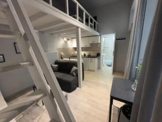 Cozy apartment with mezzanine - Krakow - 6
