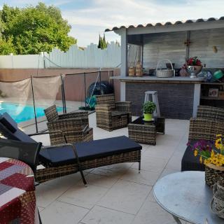 Charmante villa tout confort,sans vis a vis avec piscine - Maraussan - 5