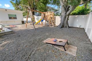 Just WOW! - Heated Pool - 10 Mins to Beach - Games - Seminole - 4