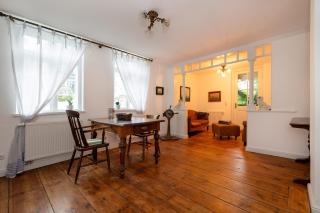 Villa Gustavia FeWo Jasmund Balkon, historischer Charme - Sassnitz - 4