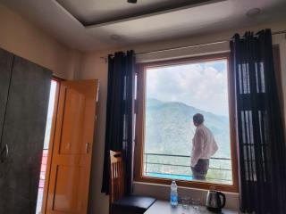 360 Hills - Tisa - 8