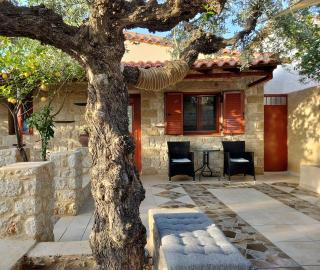 Georges Houses Mani - 5