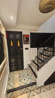 Riad Bayas - 9