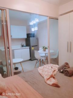 SM Bicutan by AMRS - Manila - 2