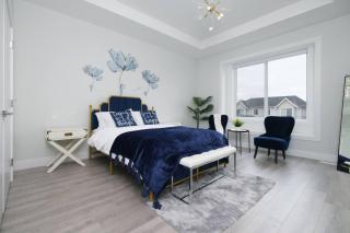 Modern 3BR Near Langley Events Centre & EV charger - Langley - 2