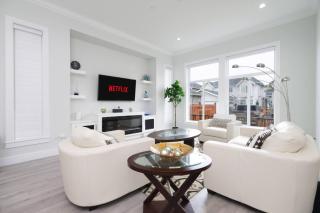 Modern 3BR Near Langley Events Centre & EV charger - 9