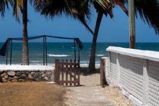 Cierzo house, In front of the Coveñas Sea - Coveñitas - 9