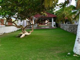 Cierzo house, In front of the Coveñas Sea - Coveñitas - 6