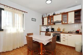 Apartments Zvjezdana - Pirovac - 8