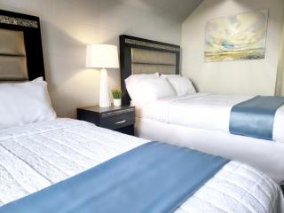 Guest Lodge - Minot - 8