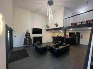 Guest Lodge - Minot - 3