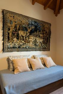 Eviona Iris - Rhodes Town - 7