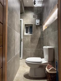 The Modern Hideaway 10km from Airport - Madina - 7