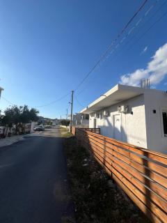 Twins Apartments - Ksamil - 4