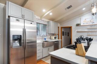 Sierra Mountain Escape - Brand new spa/game room - Oakhurst - 2