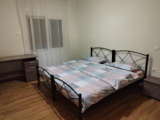 Room 1 - 8