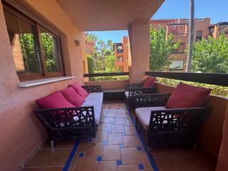 3 bed Apartment in Gazules del Sol - Estepona - 9
