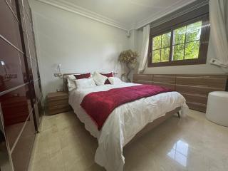 3 bed Apartment in Gazules del Sol - Estepona - 8
