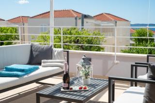 Sunny Resort Apartment with Seaview 1163 - Petrčane - 1