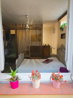 Chez Nine, chambre indépendante avec terrasse - Sénas - 9
