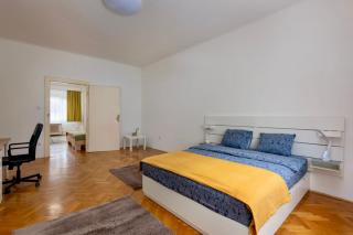 Budapest Family Apartment with free parking - Budapest - 1