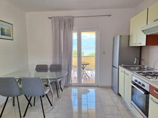 Apartments Mikecin - Novigrad - 2