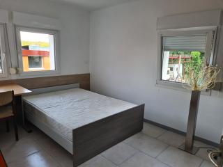 Maison d'hôte pour Etudiants, Prestataires, Stagiaires - Sainte-Suzanne - 9