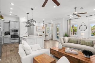 Seas the Day on Beautiful 30A with Marketplace Exclusive Community Pool &4 Bikes - Santa Rosa Beach - 4