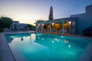 Golden Sun Boutique - Malia - 7