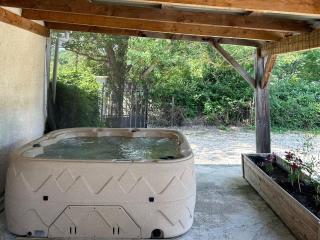 Le gîte les chênes piscine privée et jacuzzi - Servas - 1