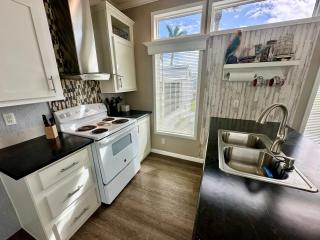 Flip Flop Inn amazing 1 bedroom 1 bath beach bungalow - Jensen Beach - 6