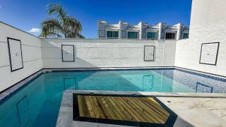 Casa com 4 quartos em condomínio com piscina e área gourmet próximo à praia de Taperapuã - Porto Seguro - 2