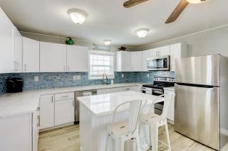 The Mermaid Cove - Freeport - 1