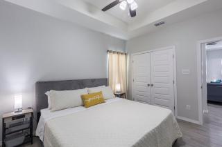 Apt #1 Modern New 2bed 2bath - Pharr - 4