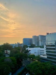Elevated Staycation BGC Venice Grand Canal - Manila - 6